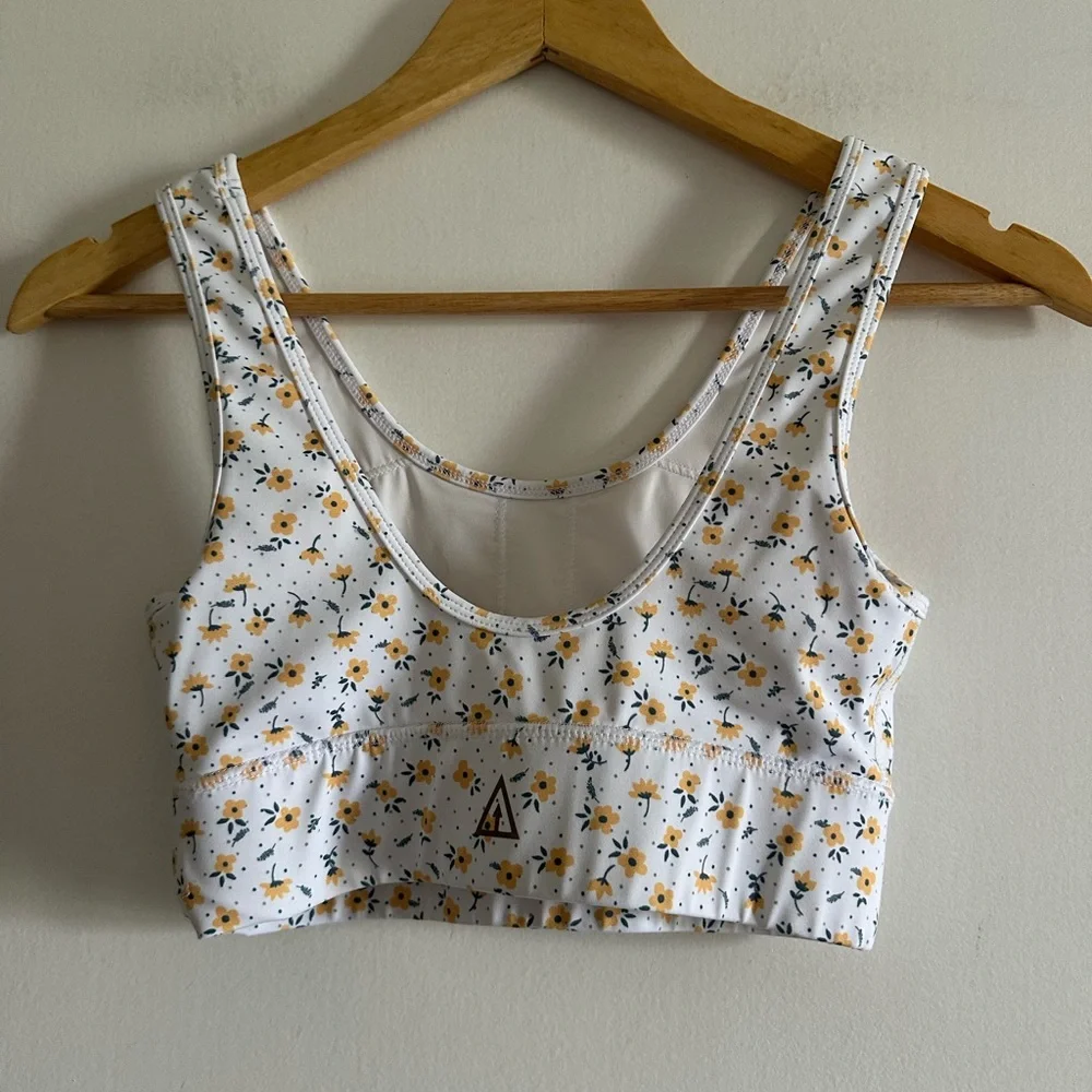 SLINKII White Floral Athletic Running Sports Bra size XS EUC - Picture 2 of 3